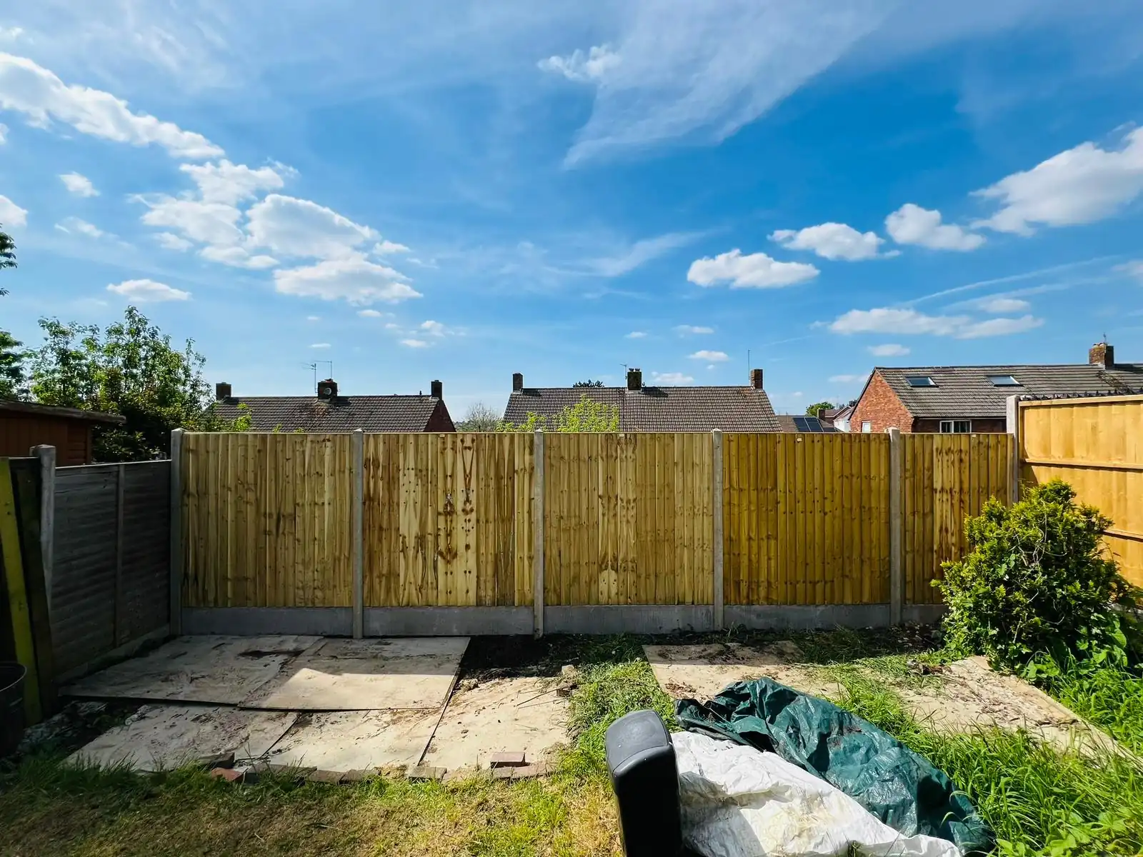 Fencing job